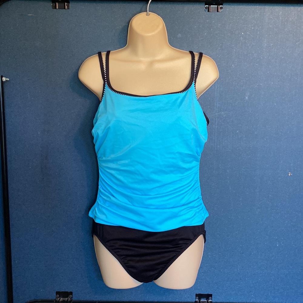 Miraclesuit New Without Tags Size 12 Dd - image 1